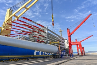 Vietnam Investment Review - Vinh Tan International Port: Business investment associated with sustainable environmental protection